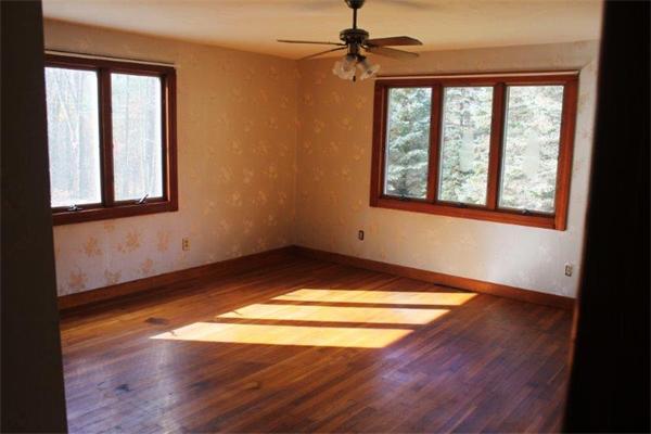 727 South Road Oakham, MA 01068 - Photo 11 of 18 Gallery Image 11