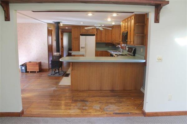 727 South Road Oakham, MA 01068 - Photo 14 of 18 Gallery Image 14