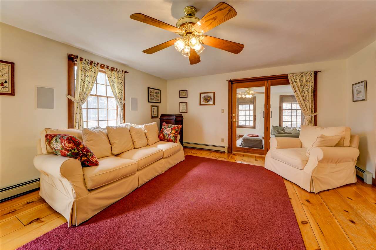 84 High Road Lee, NH 03861 - Photo 5 of 29