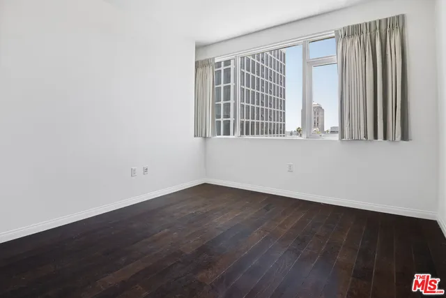 $759,000 | 3785 Wilshire Boulevard, Unit 803, Los Angeles, CA 90010