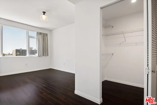 $759,000 | 3785 Wilshire Boulevard, Unit 803, Los Angeles, CA 90010