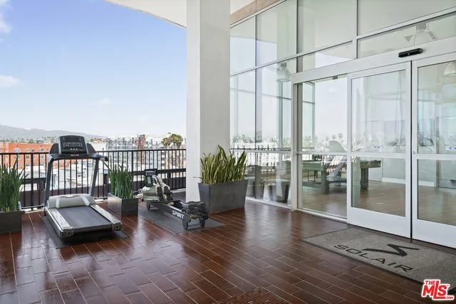$759,000 | 3785 Wilshire Boulevard, Unit 803, Los Angeles, CA 90010