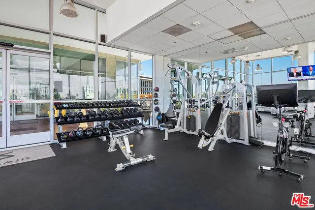 $759,000 | 3785 Wilshire Boulevard, Unit 803, Los Angeles, CA 90010