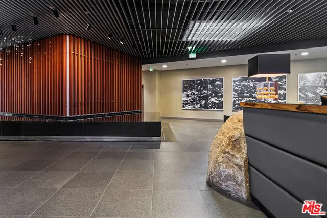 $759,000 | 3785 Wilshire Boulevard, Unit 803, Los Angeles, CA 90010