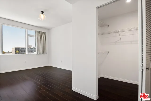 $759,000 | 3785 Wilshire Boulevard, Unit 803, Los Angeles, CA 90010