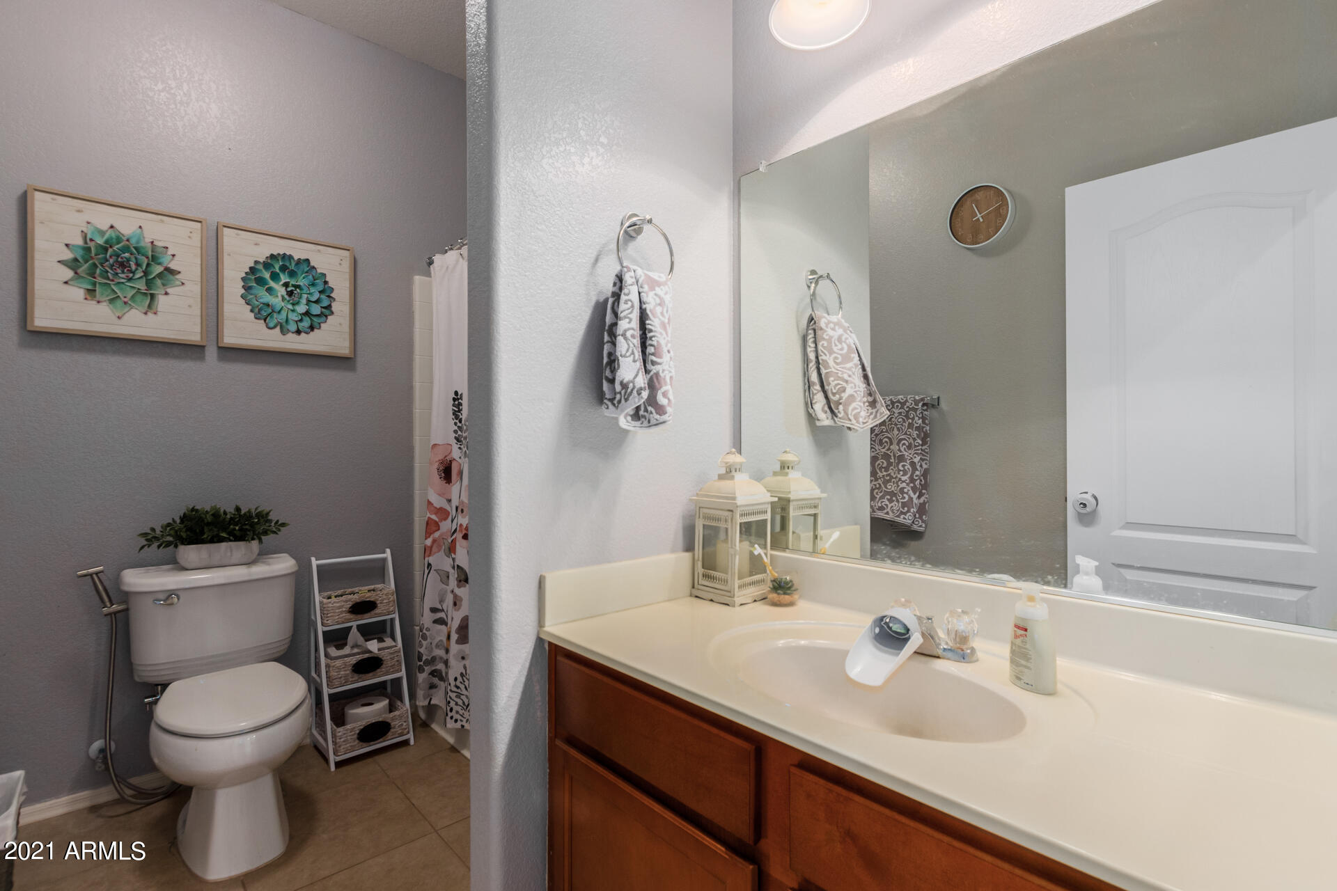 18864 North Lariat Road Maricopa, AZ 85138 - Photo 13 of 39 20 - Lariat