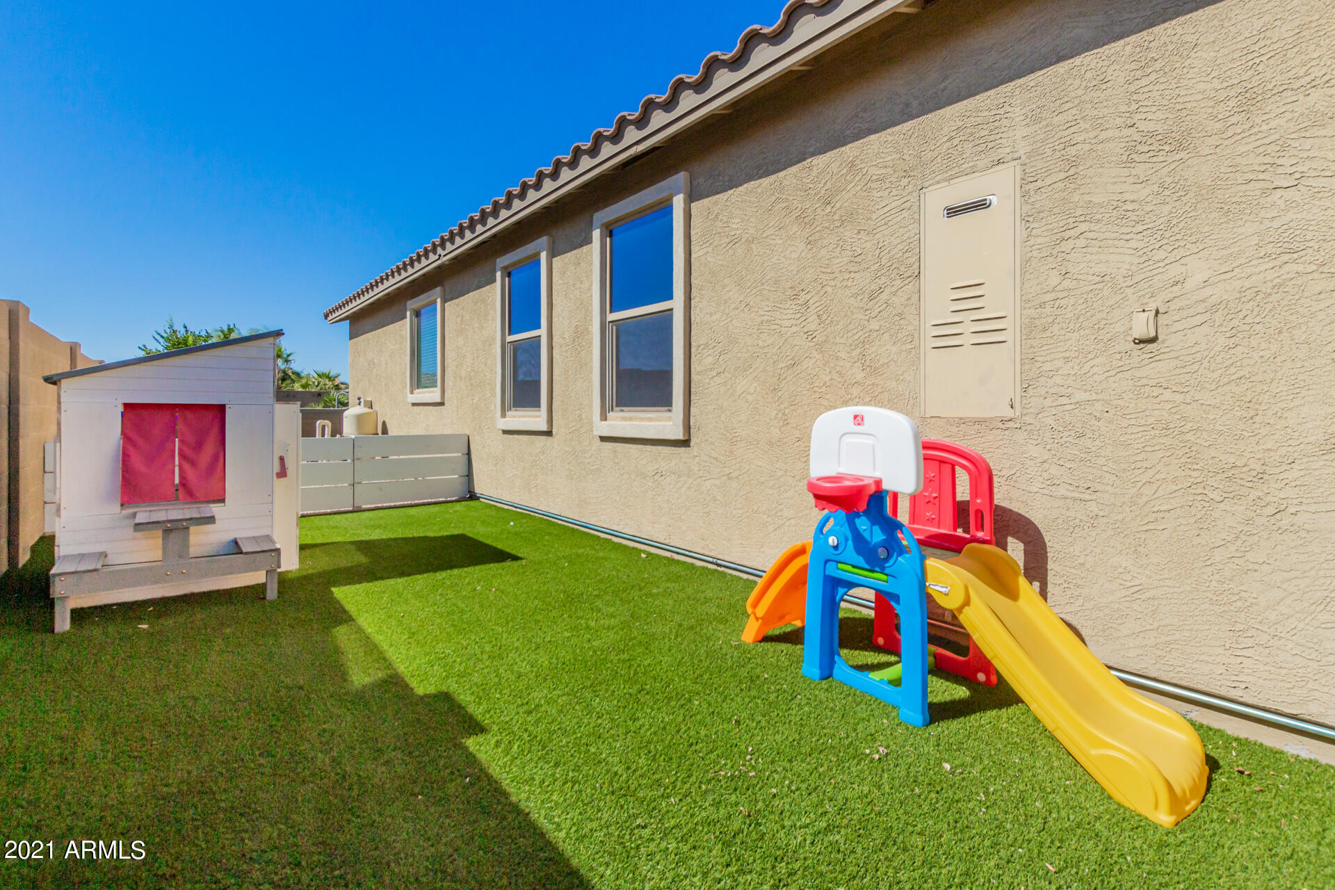 18864 North Lariat Road Maricopa, AZ 85138 - Photo 23 of 39 40 - Lariat