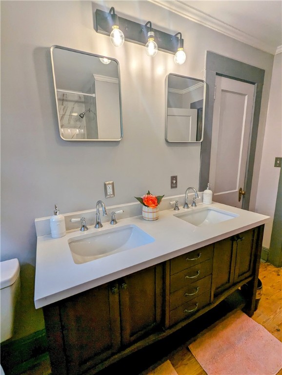 3027 South Main Street Anderson, SC 29624 - Photo 21 of 41 Bathroom Vanity