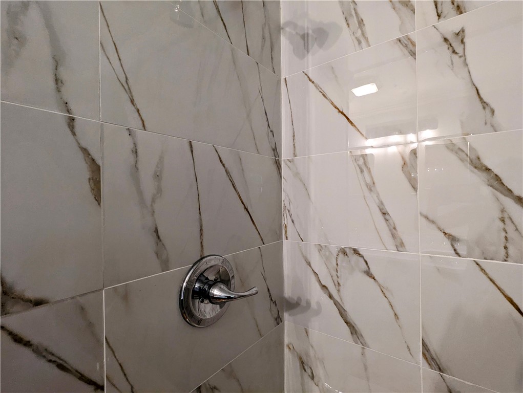 3027 South Main Street Anderson, SC 29624 - Photo 23 of 41 Porcelain Tile Shower