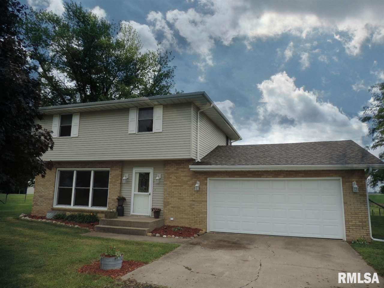 12837 Hurt Road Pekin, IL 61554 - Photo 1 of 36