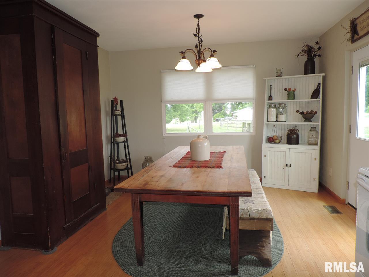 12837 Hurt Road Pekin, IL 61554 - Photo 18 of 36
