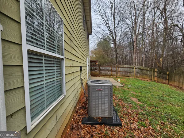 $2,150 | 206 Southwind Lane, Newnan, GA 30265