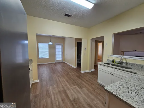 $2,150 | 206 Southwind Lane, Newnan, GA 30265