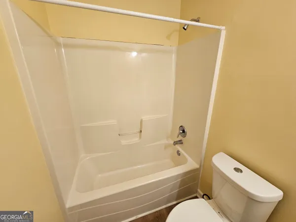 $2,150 | 206 Southwind Lane, Newnan, GA 30265