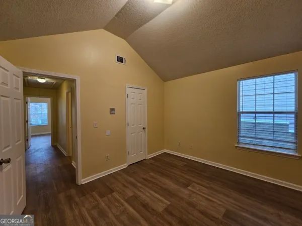 $2,150 | 206 Southwind Lane, Newnan, GA 30265