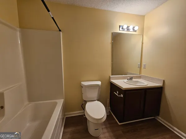 $2,150 | 206 Southwind Lane, Newnan, GA 30265