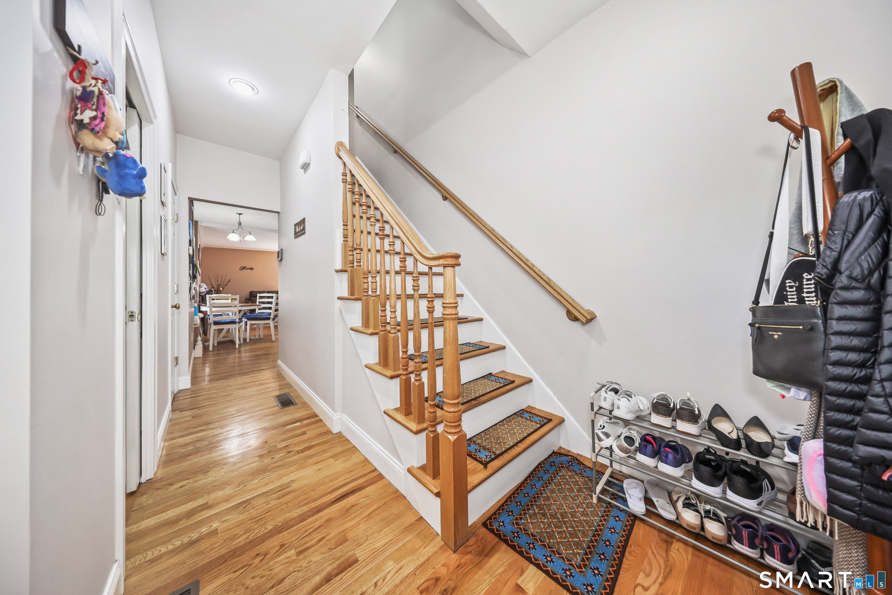 62 Hampton Road Waterbury, CT 06708 - Photo 10 of 34 Gallery Image 10