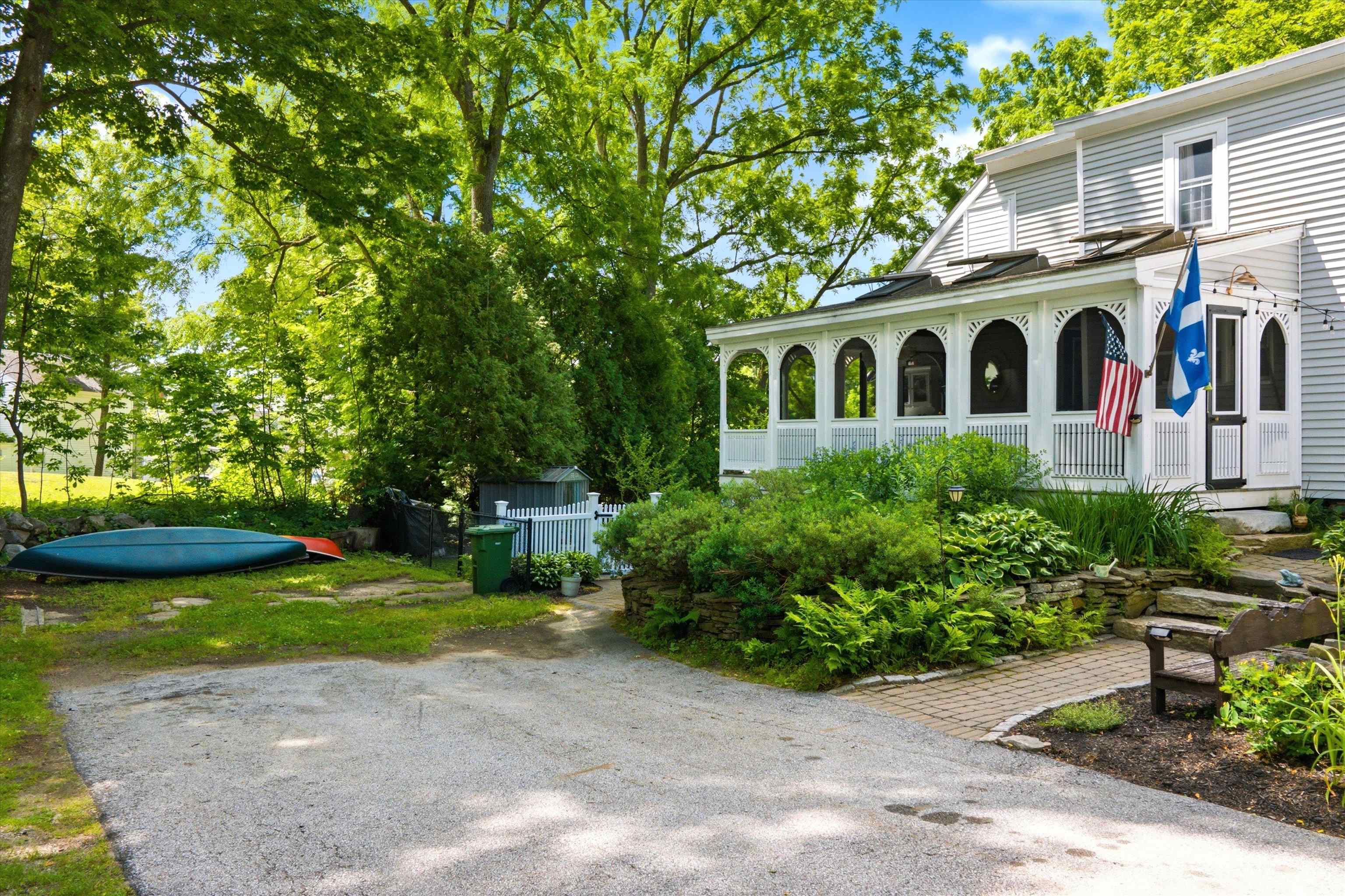13 Nesmith Street Derry, NH 03038 - Photo 7 of 55