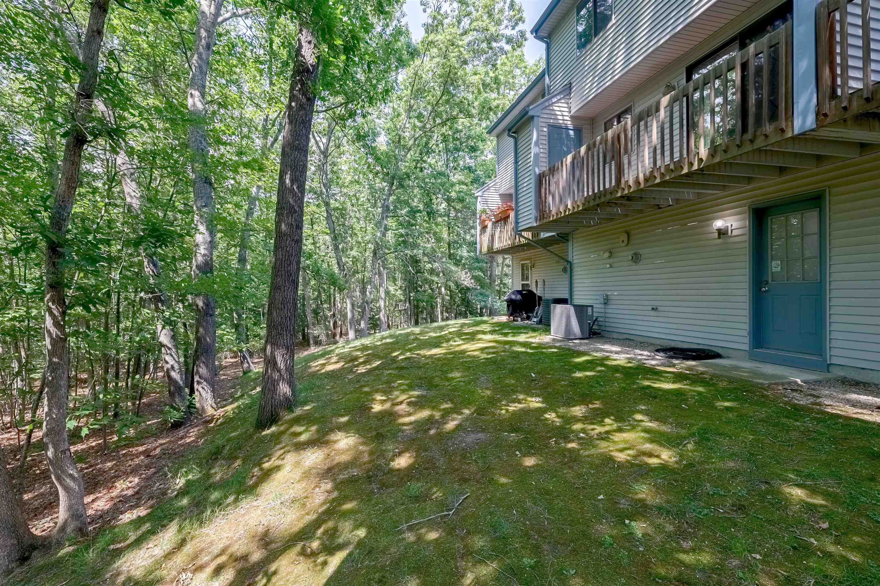 22 Vanden Road Merrimack, NH 03054 - Photo 29 of 34 Gallery Image 29