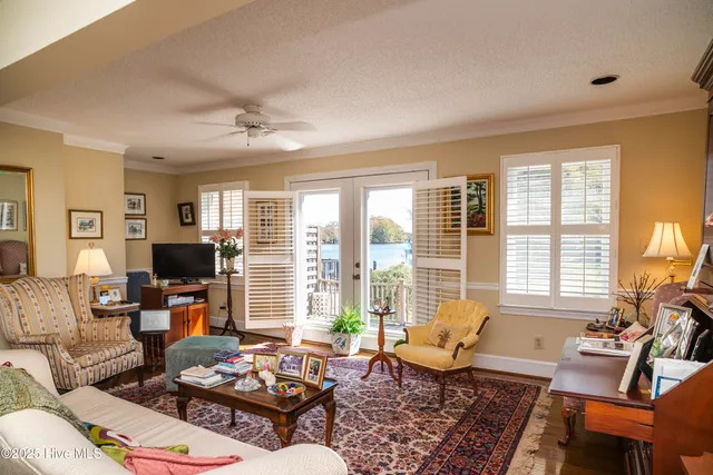 $349,000 | 2 Old Fish Hatchery Road, Unit 2, Edenton, NC 27932