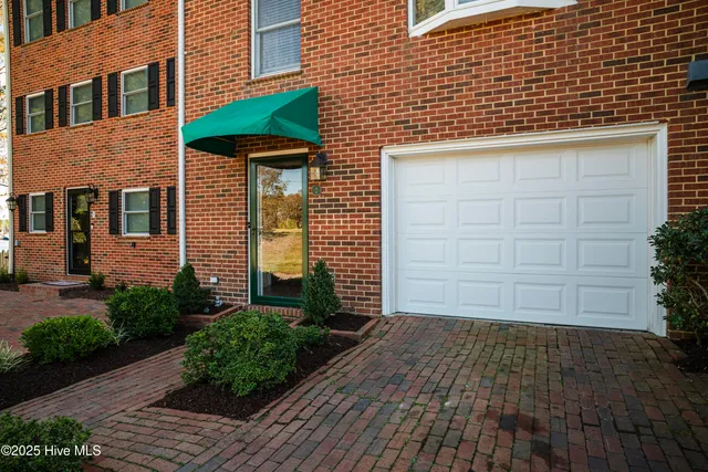 $349,000 | 2 Old Fish Hatchery Road, Unit 2, Edenton, NC 27932