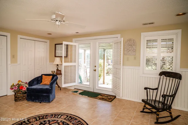 $349,000 | 2 Old Fish Hatchery Road, Unit 2, Edenton, NC 27932