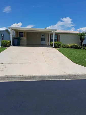 $170,000 | 1660 Southwest 35th Circle, Okeechobee, FL 34974
