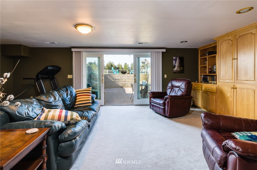 928 West Wiser Lake Road Ferndale, WA 98248 - Photo 15 of 25