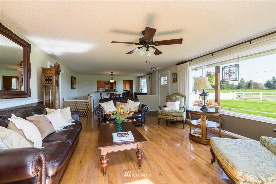 928 West Wiser Lake Road Ferndale, WA 98248 - Photo 3 of 25