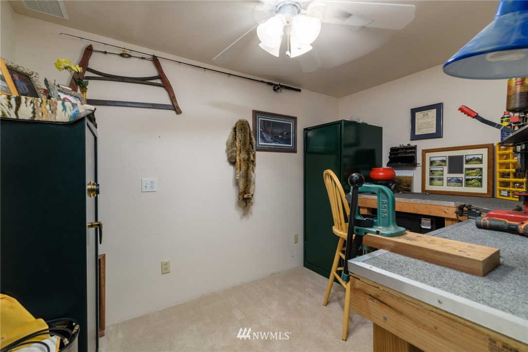 928 West Wiser Lake Road Ferndale, WA 98248 - Photo 21 of 25