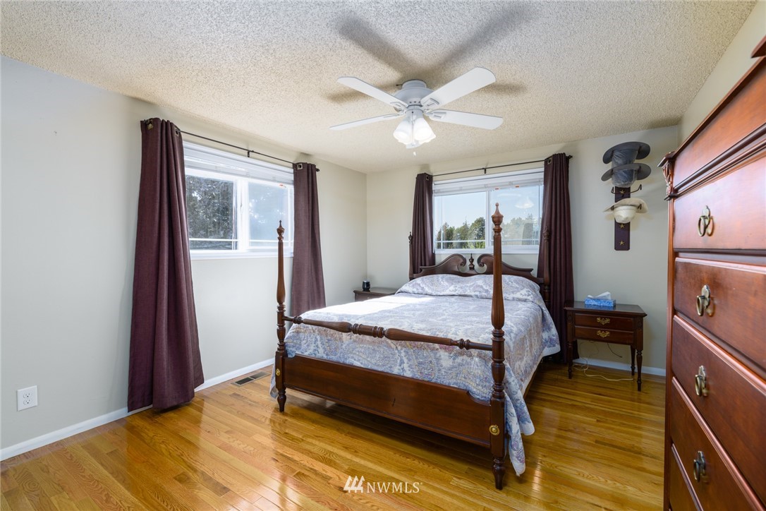 928 West Wiser Lake Road Ferndale, WA 98248 - Photo 8 of 25