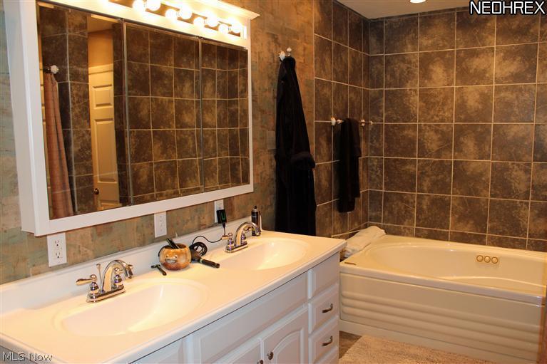 5016 North Barton Road North Ridgeville, OH 44039 - Photo 15 of 23 Gallery Image 15