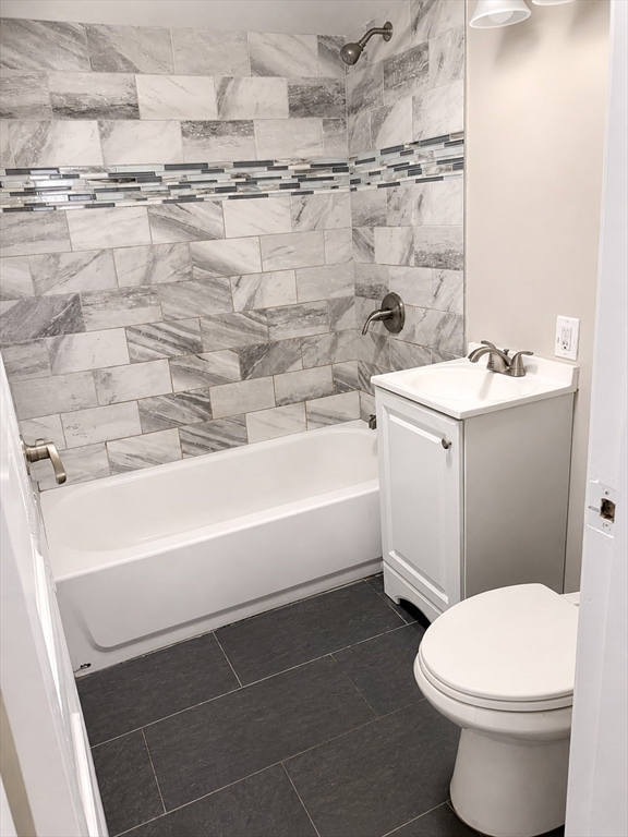199 Eastern Avenue Springfield, MA 01109 - Photo 6 of 15