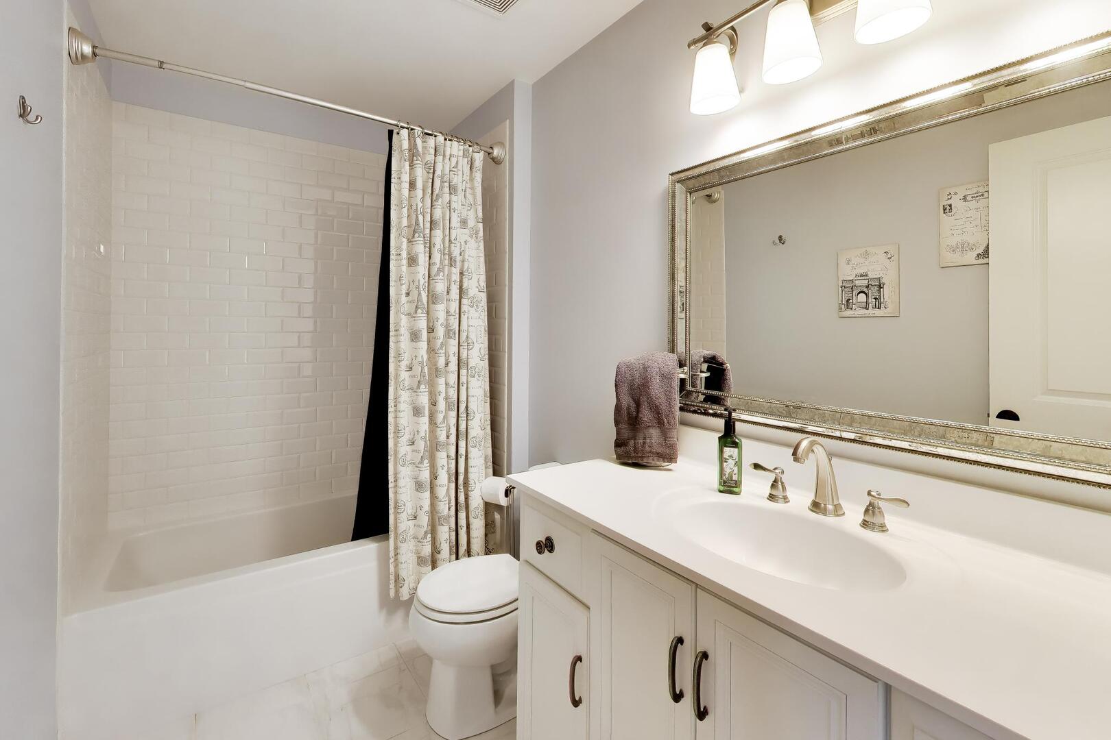 1331 Avery Avenue Wheaton, IL 60187 - Photo 22 of 36