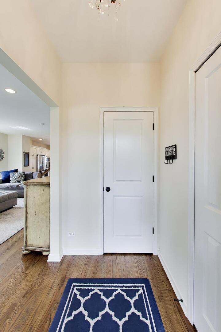 1331 Avery Avenue Wheaton, IL 60187 - Photo 6 of 36