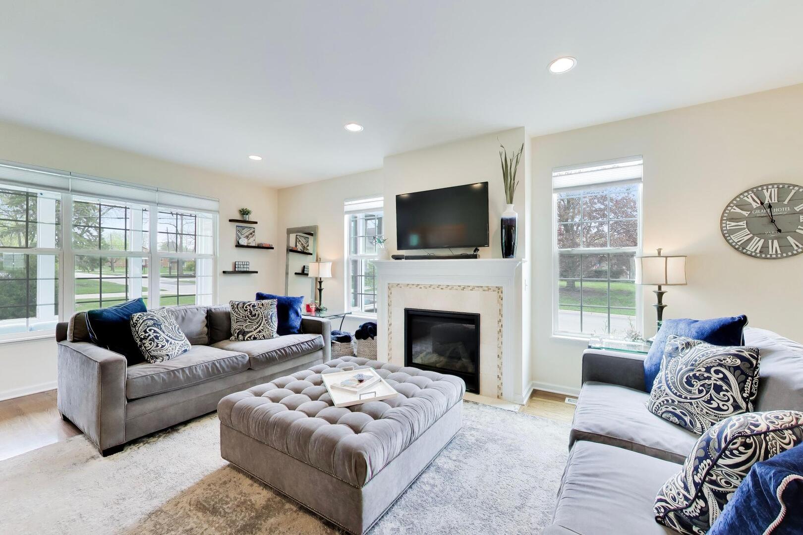1331 Avery Avenue Wheaton, IL 60187 - Photo 8 of 36