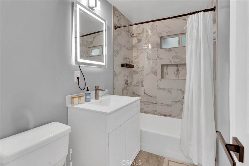 619 West Leeside Street Glendora, CA 91741 - Photo 14 of 28