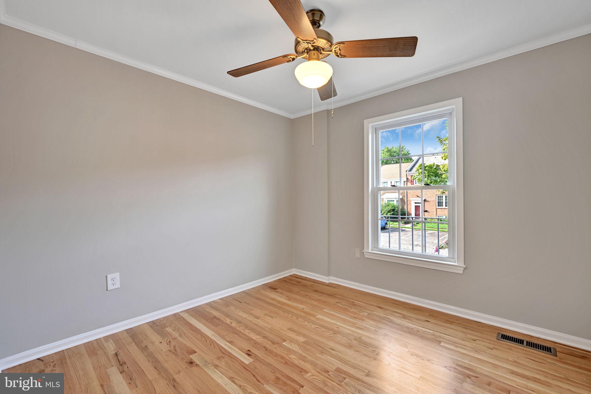 8069 Powderbrook Lane Springfield, VA 22153 - Photo 30 of 44 3rd Bedroom