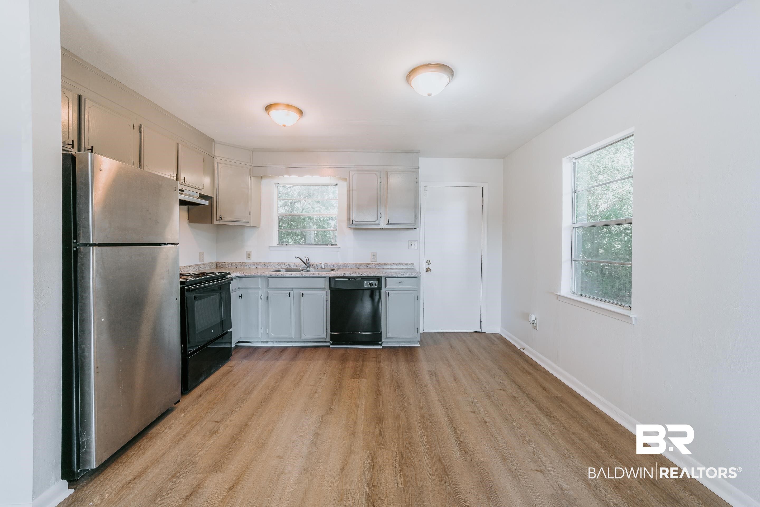 2354 Redmond Street Mobile, AL 36617 - Photo 13 of 27