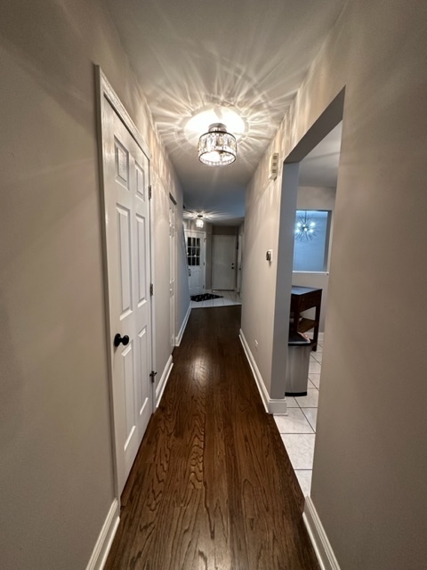 1929 Stillwater Road Arlington Heights, IL 60004 - Photo 6 of 29 a view of entryway
