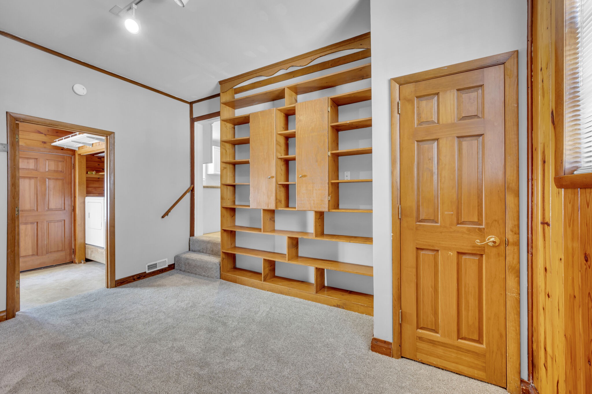 1231 Adams Street Franklin, TN 37064 - Photo 11 of 27 an empty room with windows