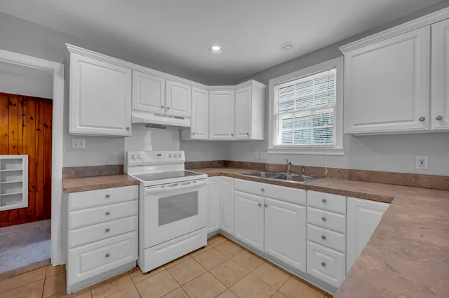 $2,370 | 1231 Adams Street, Franklin, TN 37064