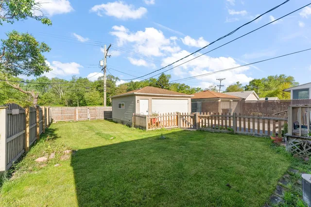 $158,000 | 1678 State Line Road, Calumet City, IL 60409