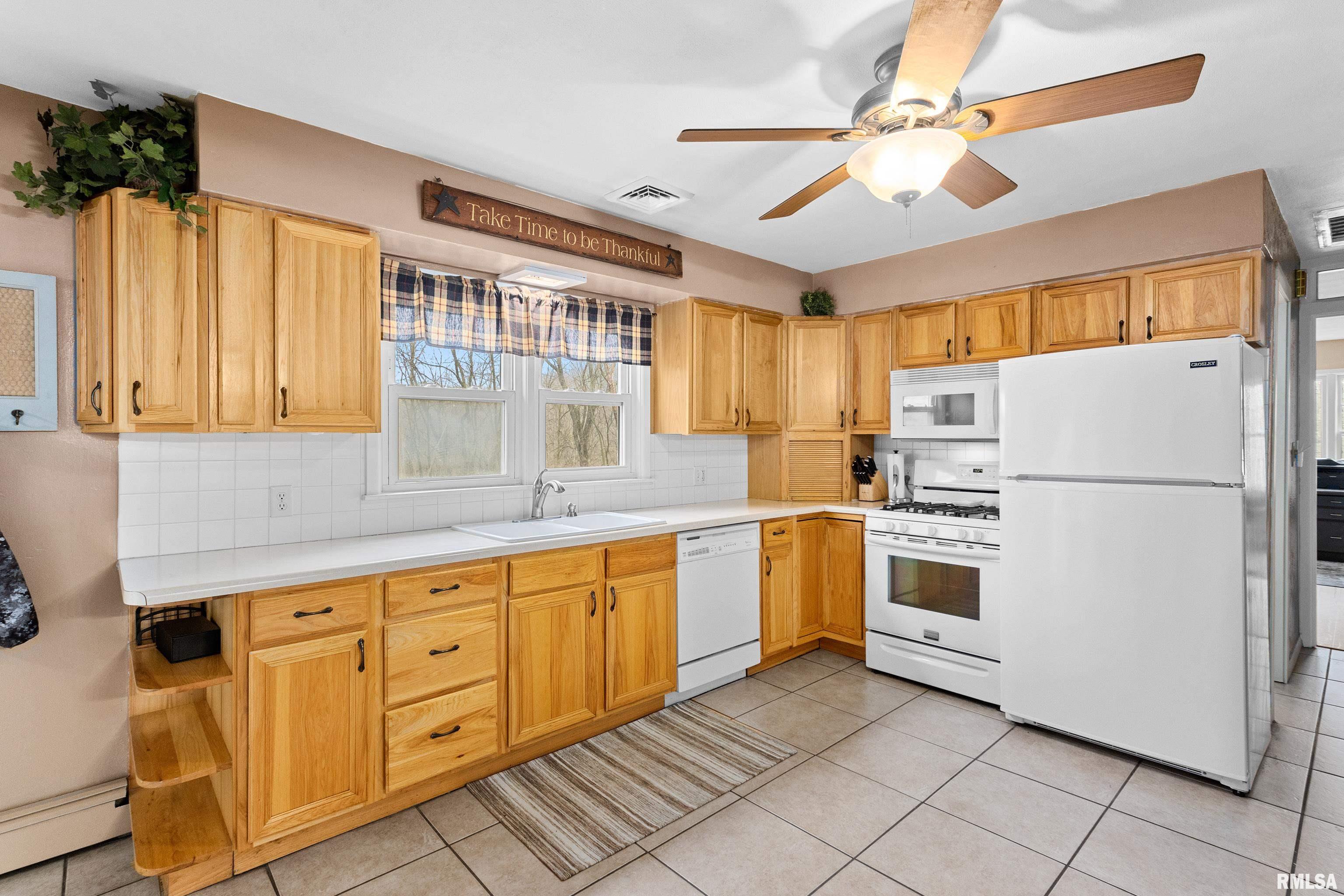 7007 West Lancaster Road Bartonville, IL 61607 - Photo 18 of 36