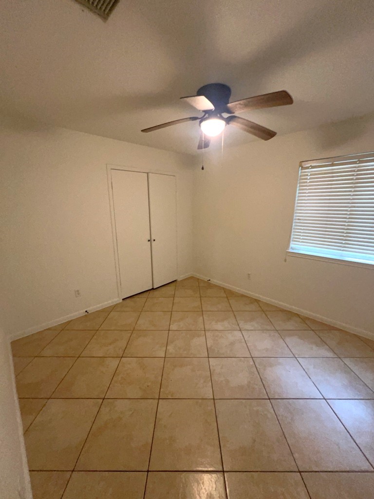 810 Chance Lane Baytown, TX 77521 - Photo 13 of 23