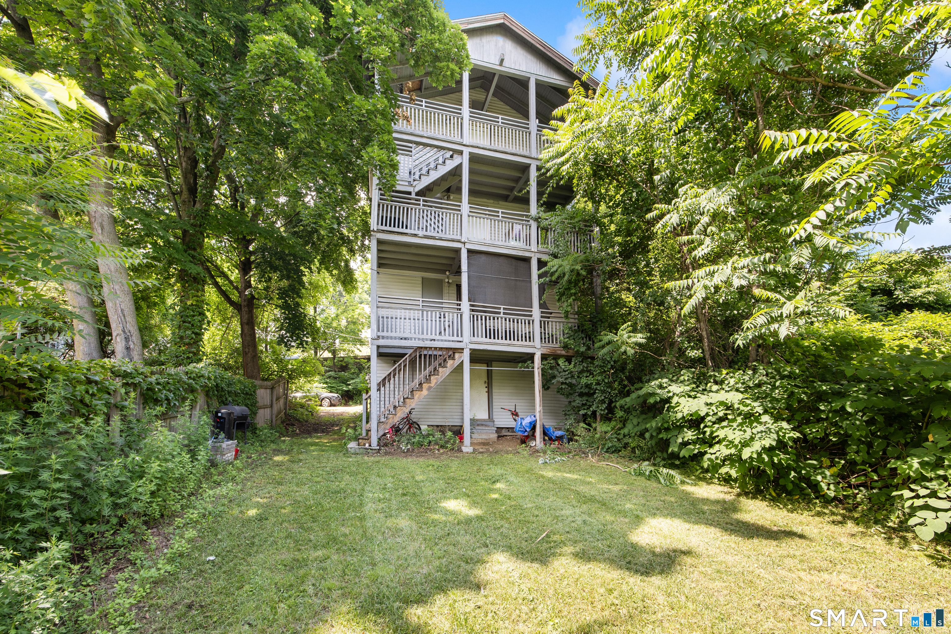 2 Hazel Street Waterbury, CT 06704 - Photo 28 of 30