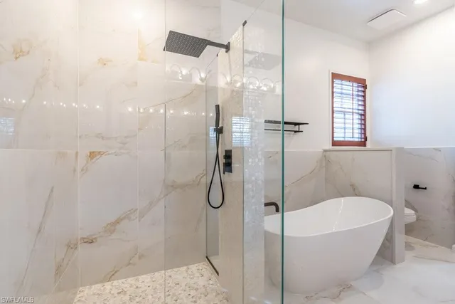 $5,795,000 | 1160 8th Street South, Naples, FL 34102