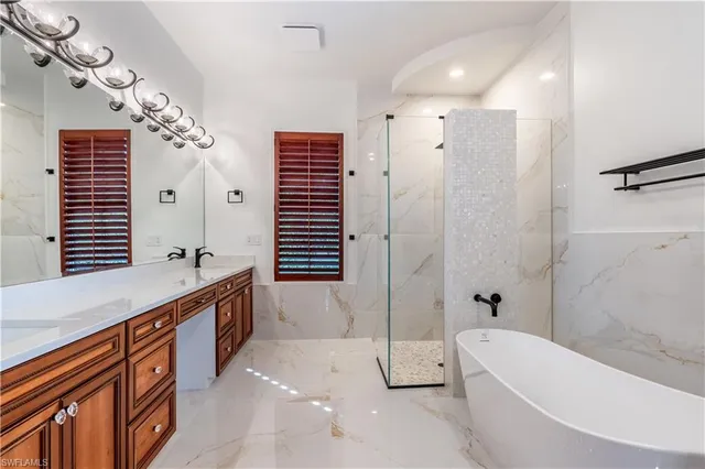 $5,795,000 | 1160 8th Street South, Naples, FL 34102