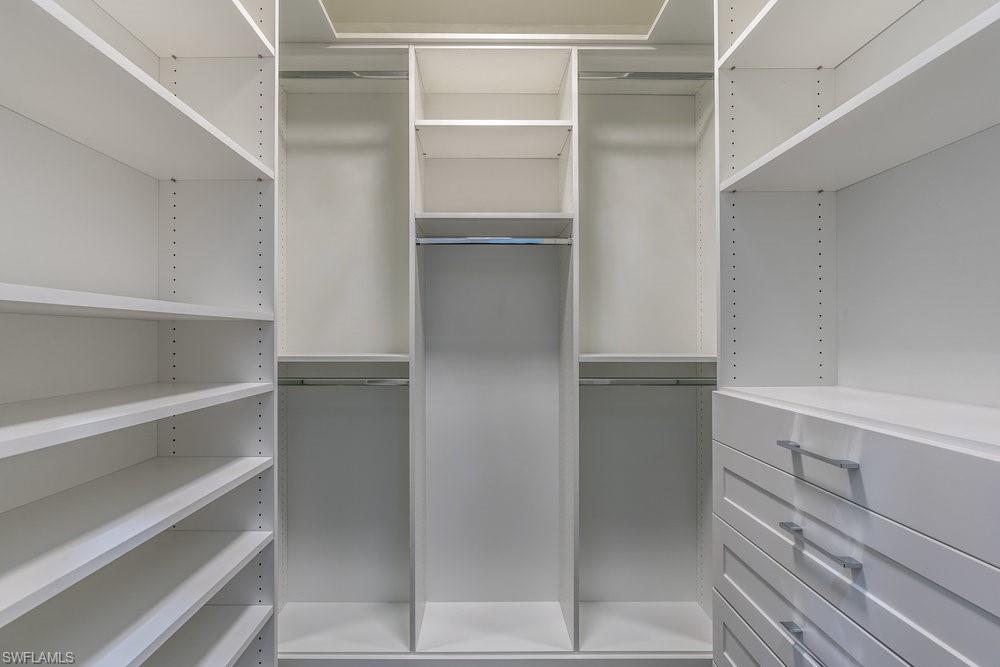 1160 8th Street South Naples, FL 34102 - Photo 15 of 49