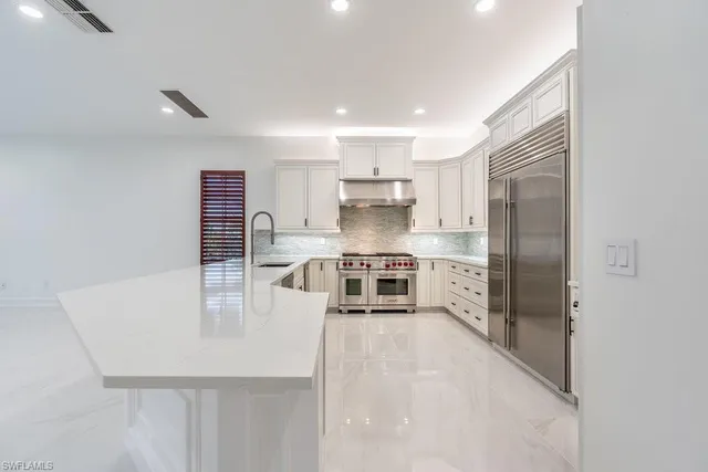 $5,795,000 | 1160 8th Street South, Naples, FL 34102